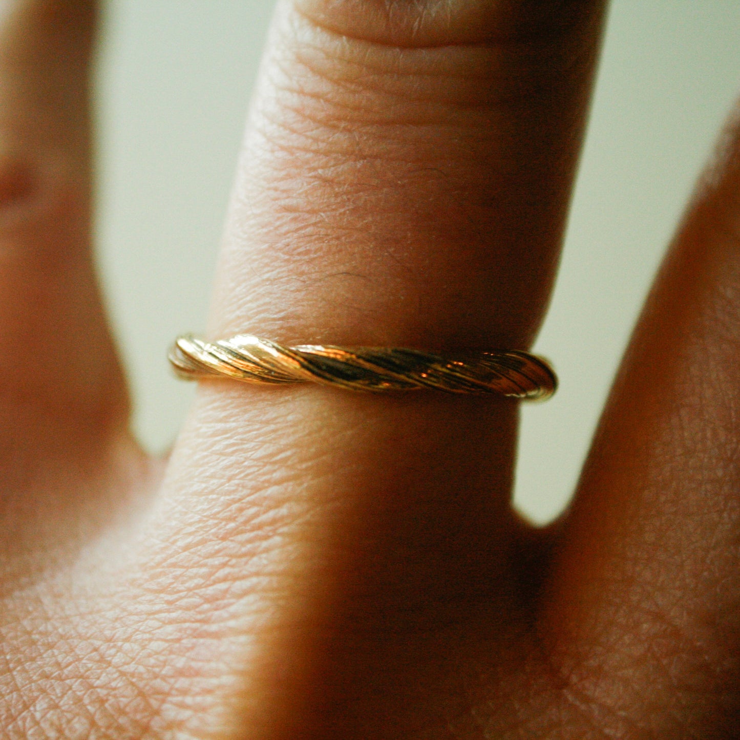 Twisted Unika Ring (Str. 56,5) - Forgyldt