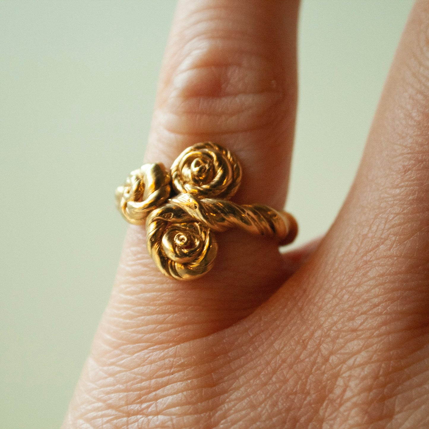 Three Rose Unika Ring (Str. 48) - Forgyldt