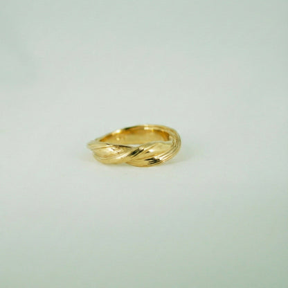 Ocean Curl Ring - Forgyldt