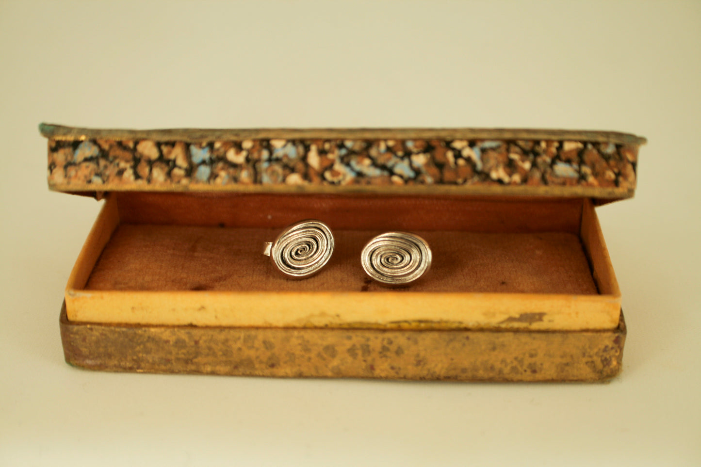 Vertigo Studs - Sterling Sølv