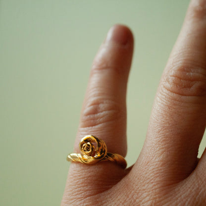 Tiny Root Tumble Unika Ring (Str. 46) - Forgyldt