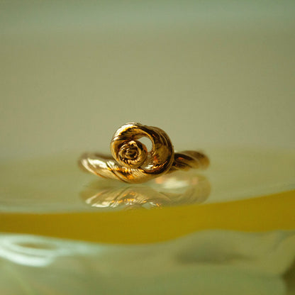Tiny Root Tumble Unika Ring (Str. 46) - Forgyldt